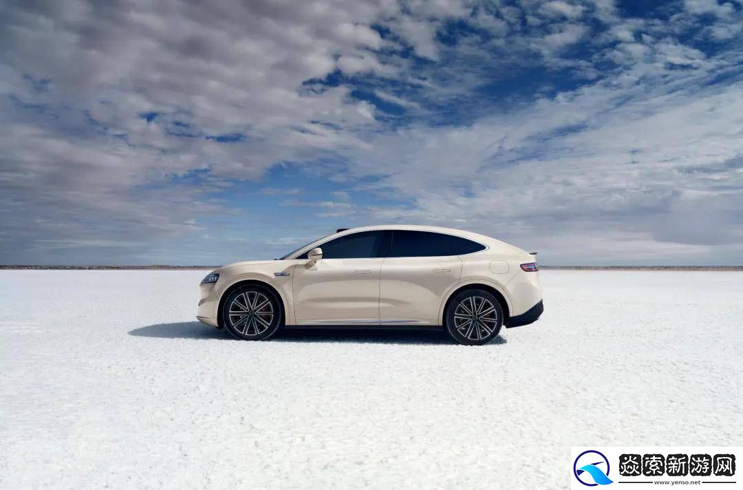 智界R7月銷沖2萬