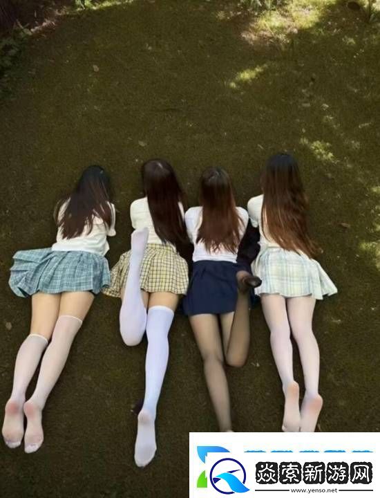 老板的女秘書是初戀二次元純愛一定是藍色的囧圖